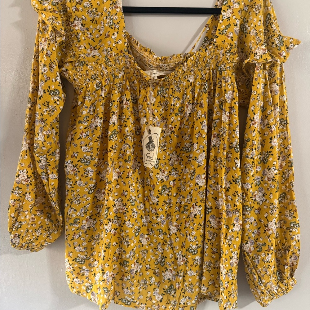 Easel Yellow Floral Blouse